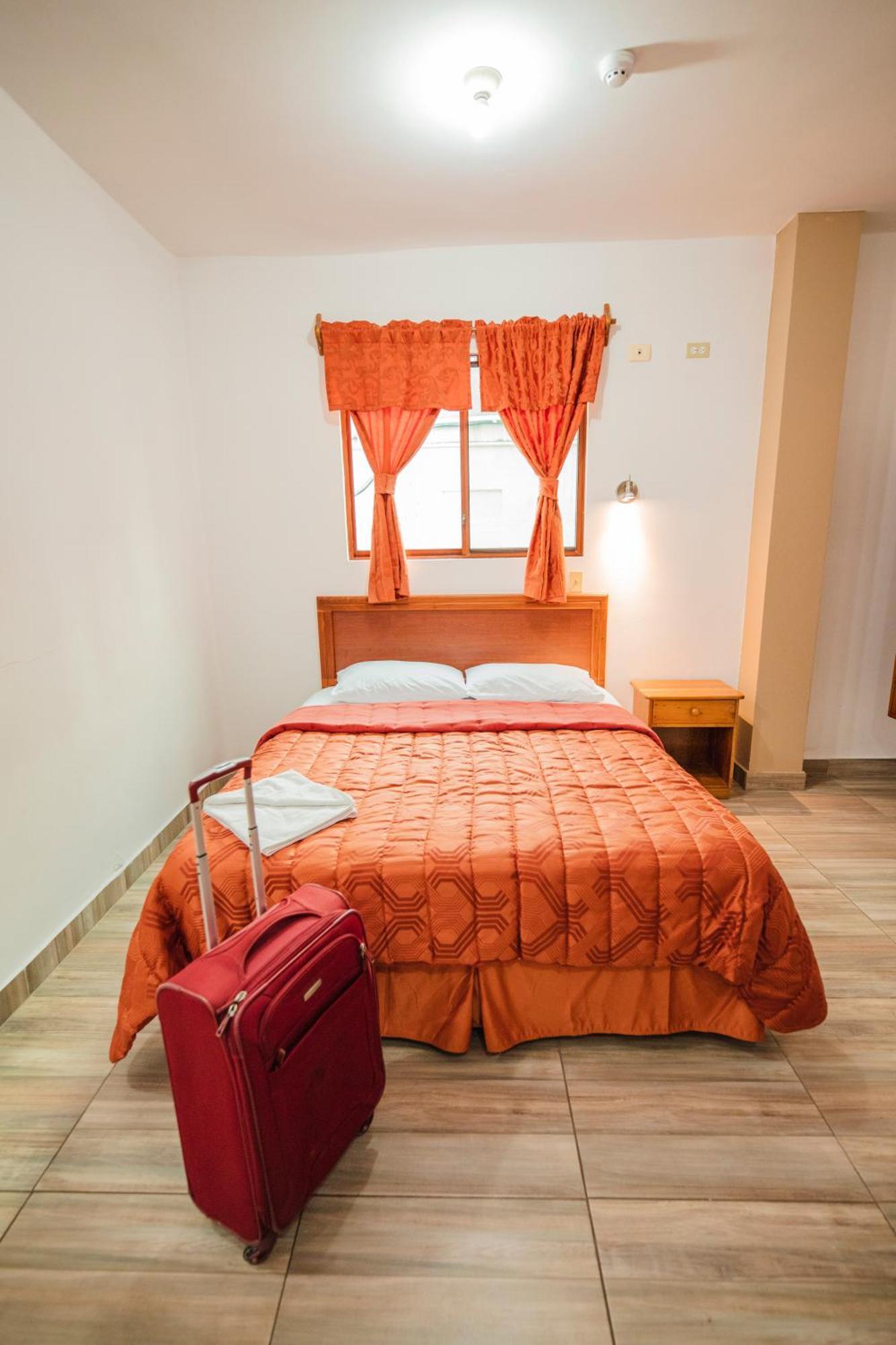Suites En El Centro Puerto Ayora  Exterior foto